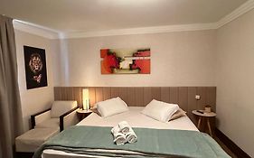 Suíte hotel Aeroporto Congonhas UH-803